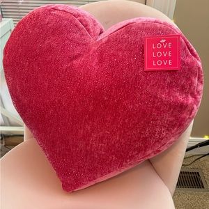 NEW Pink Rhinestone Valentine’s Day Heart Pillow Magaschoni